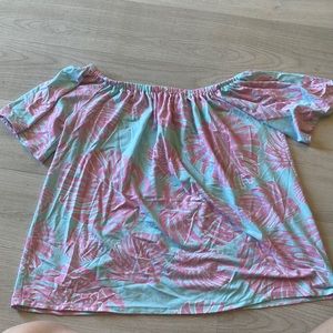 Haley and the hound top